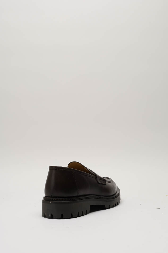 zoom in on Donkerbruin Mocassin image Donkerbruin Mocassin image