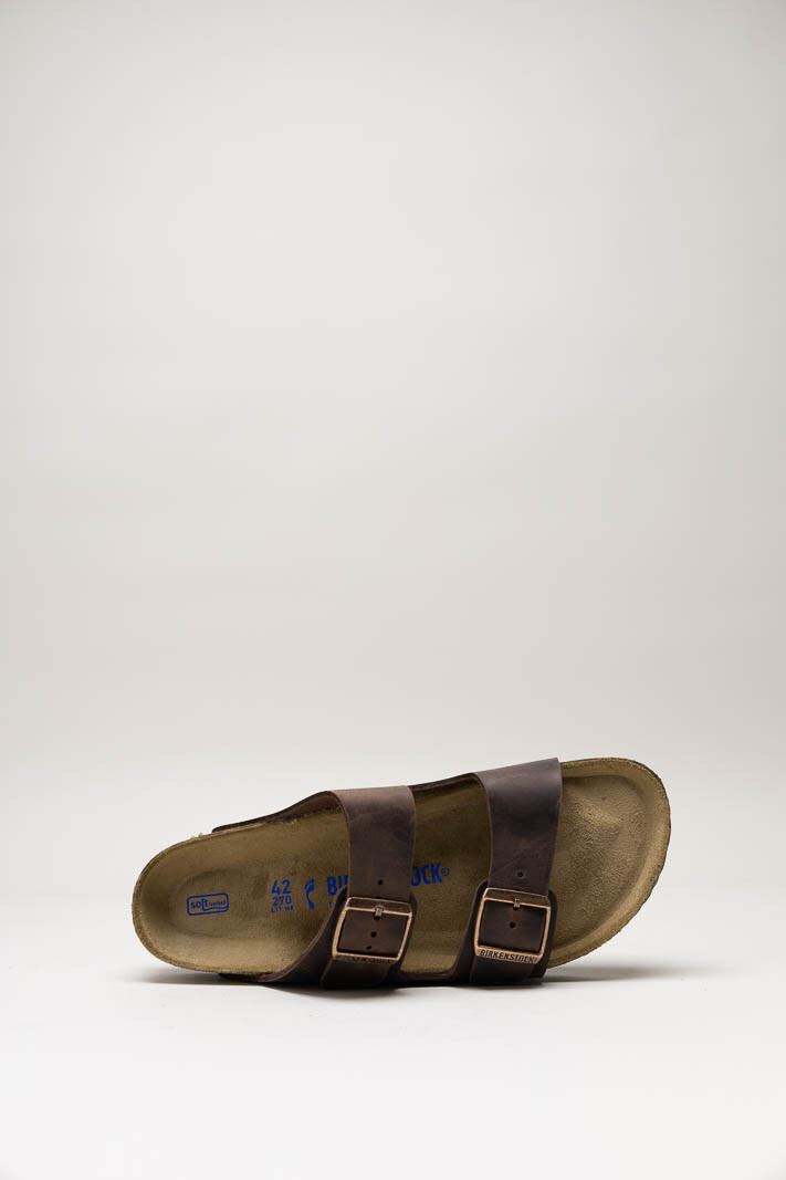 Cognac Slipper image