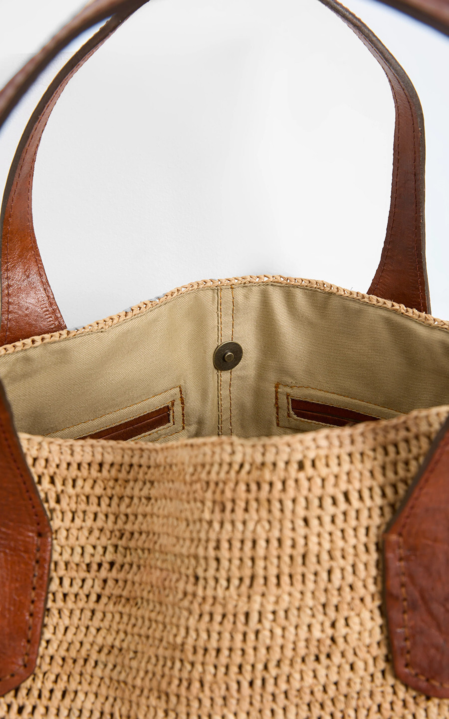 zoom in on Lichtbeige Handtas image Lichtbeige Handtas image