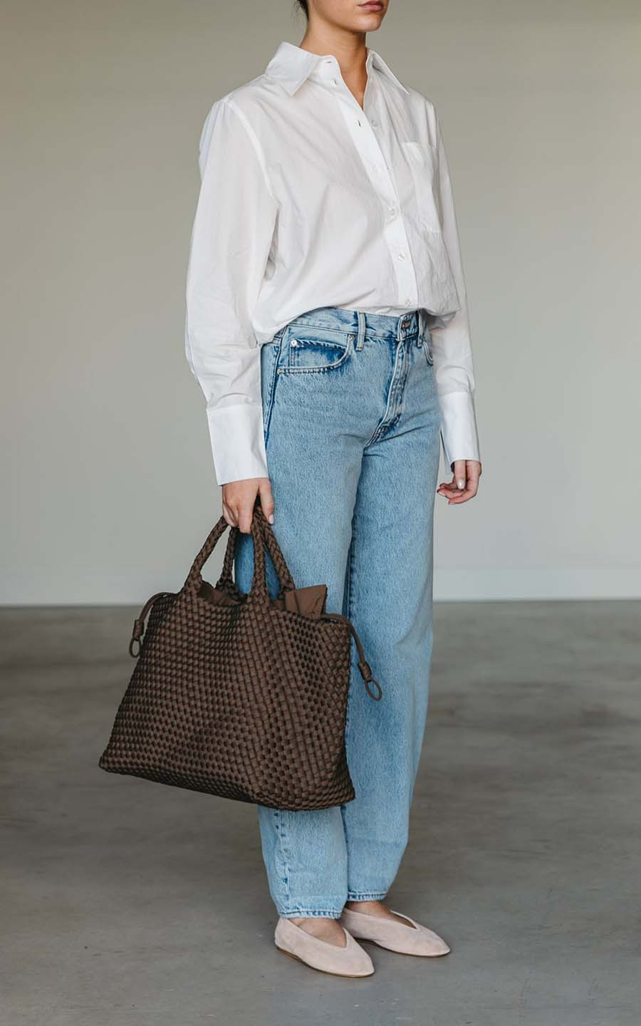 zoom in on Bruin Shopper image Bruin Shopper image