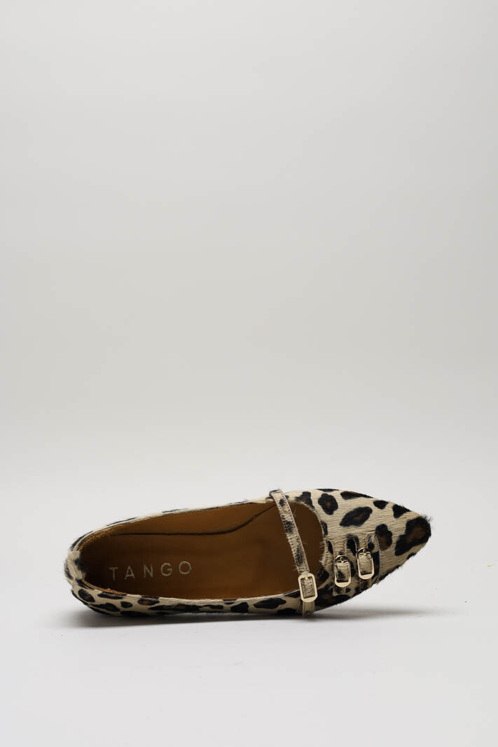 Beige Ballerina image