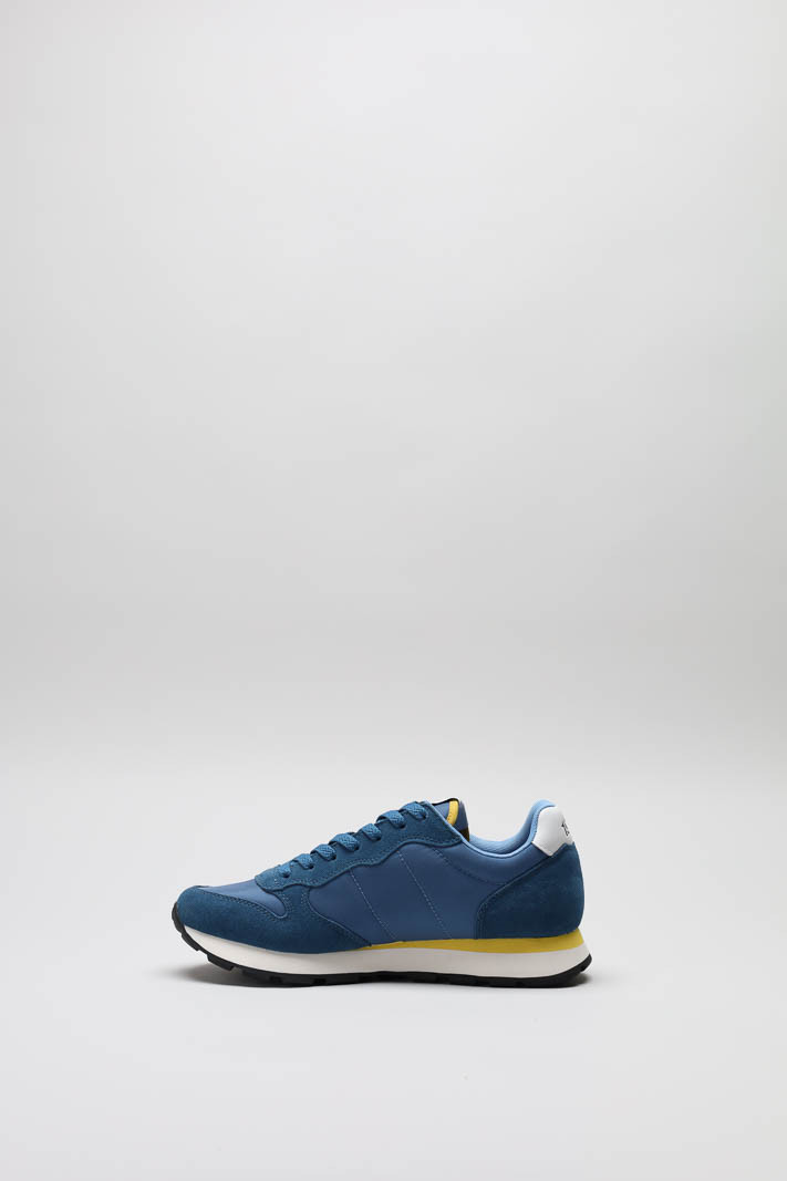 zoom in on Blauw Sneaker image Blauw Sneaker image