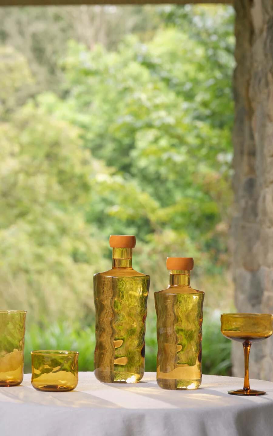 Oker Servies en glazen image