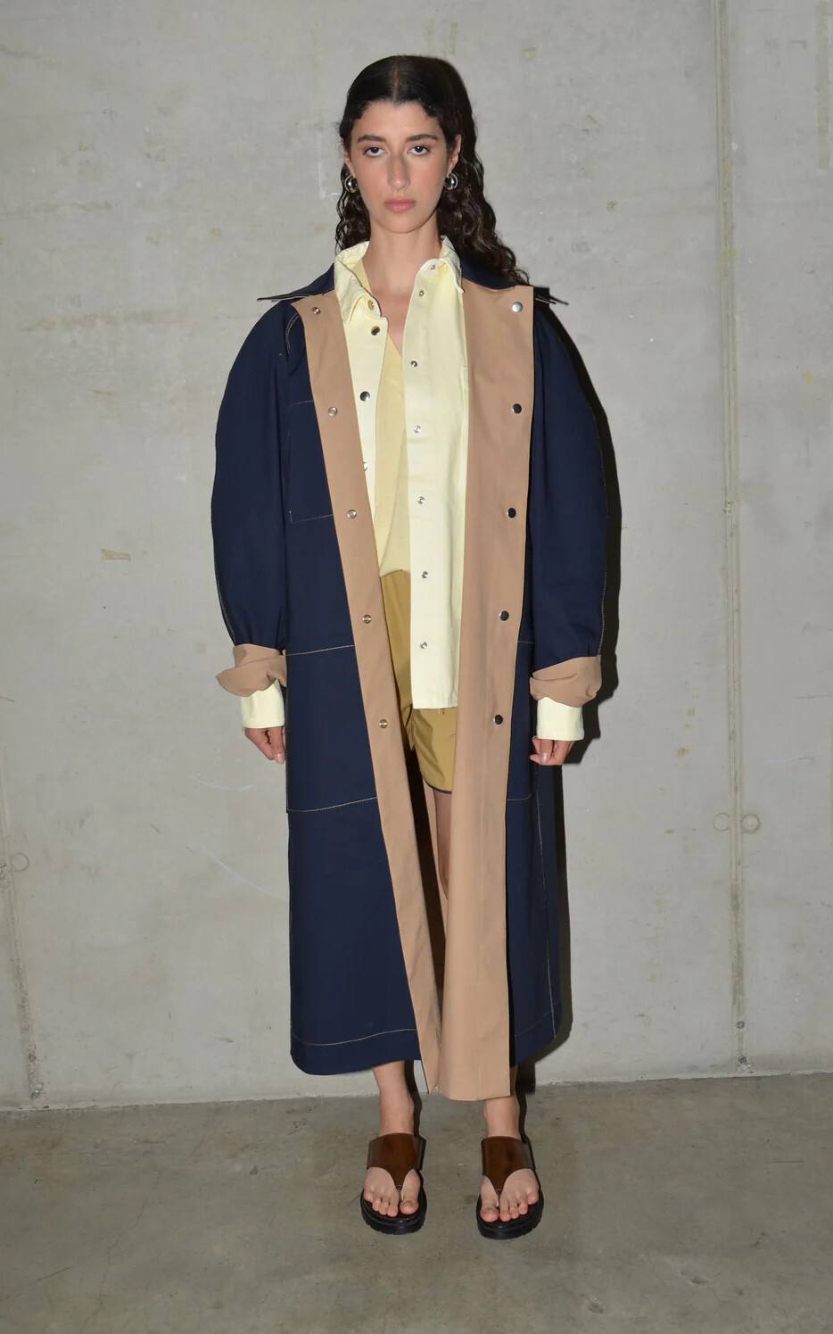 Marineblauw Jas image