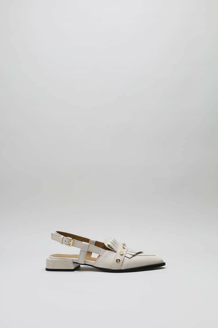 Ecru Mocassin