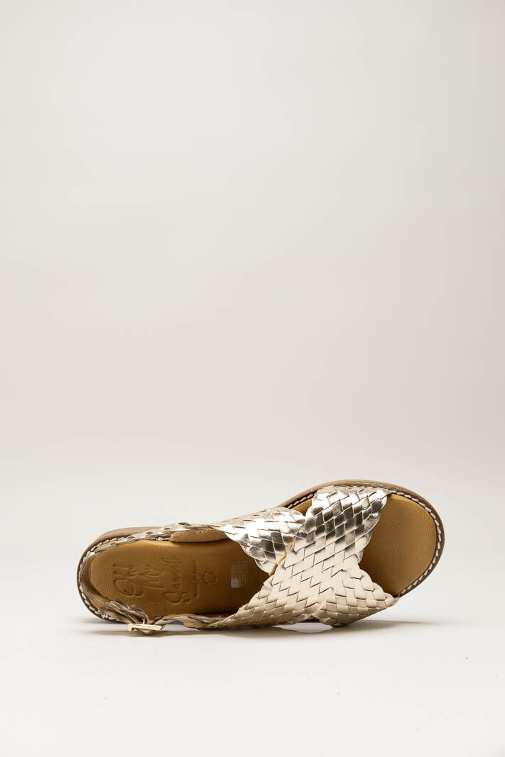 Goud Sandaal plat image