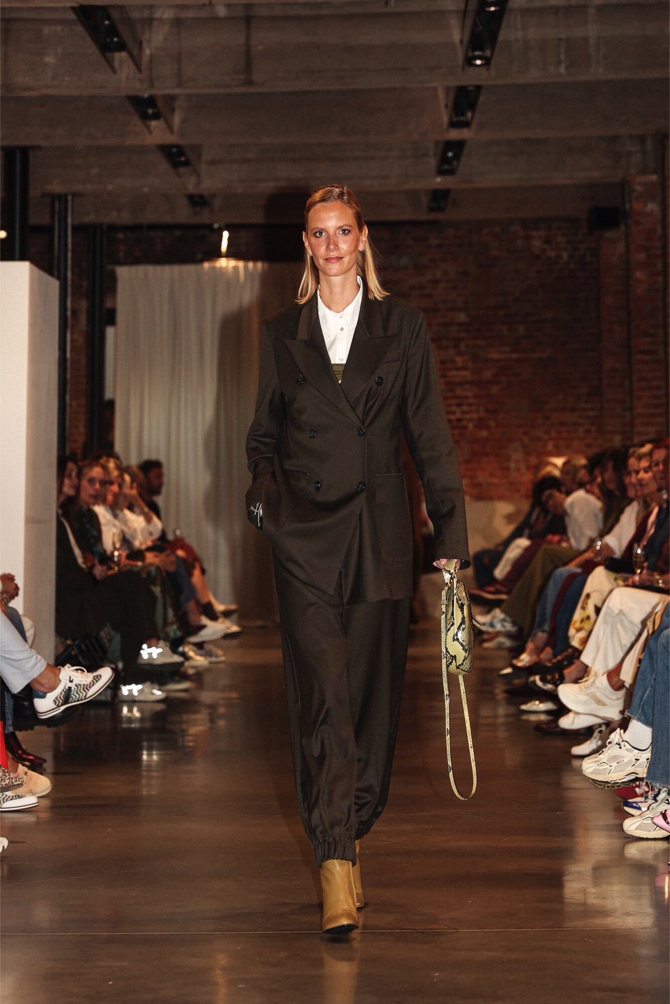 Runway Show PT.1 - 0.08