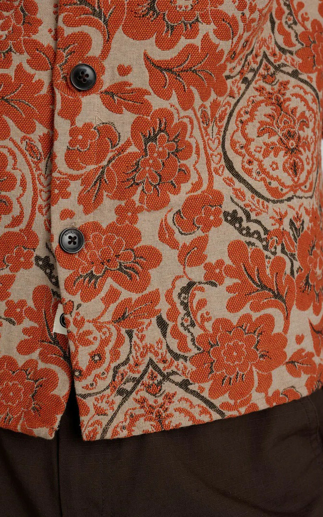 zoom in on Oranje Overshirt image Oranje Overshirt image