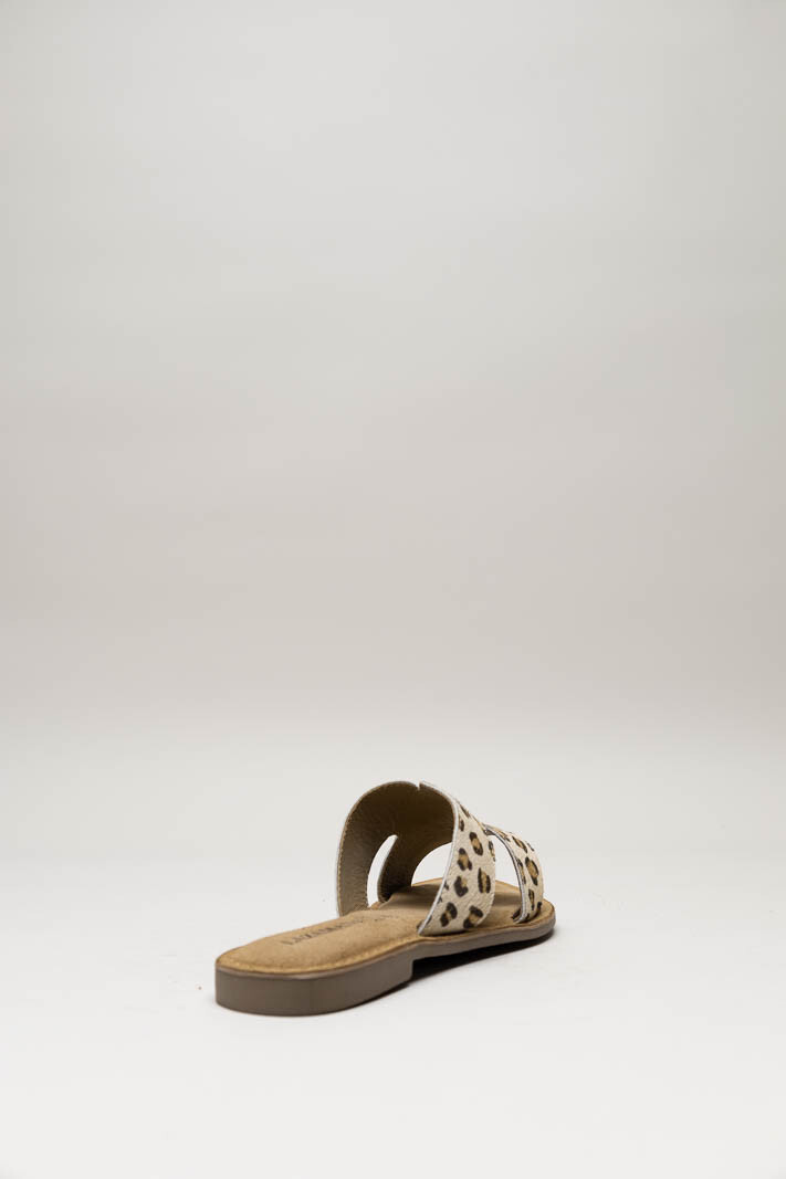 Ecru Slipper image