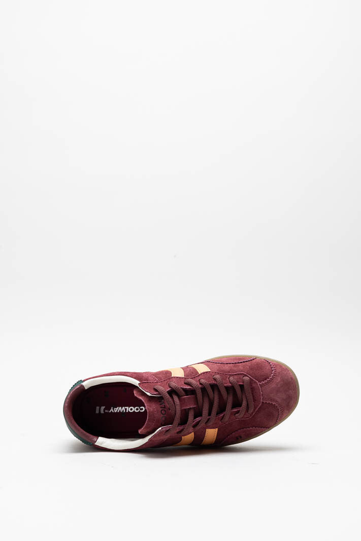 Bordeaux Sneaker image