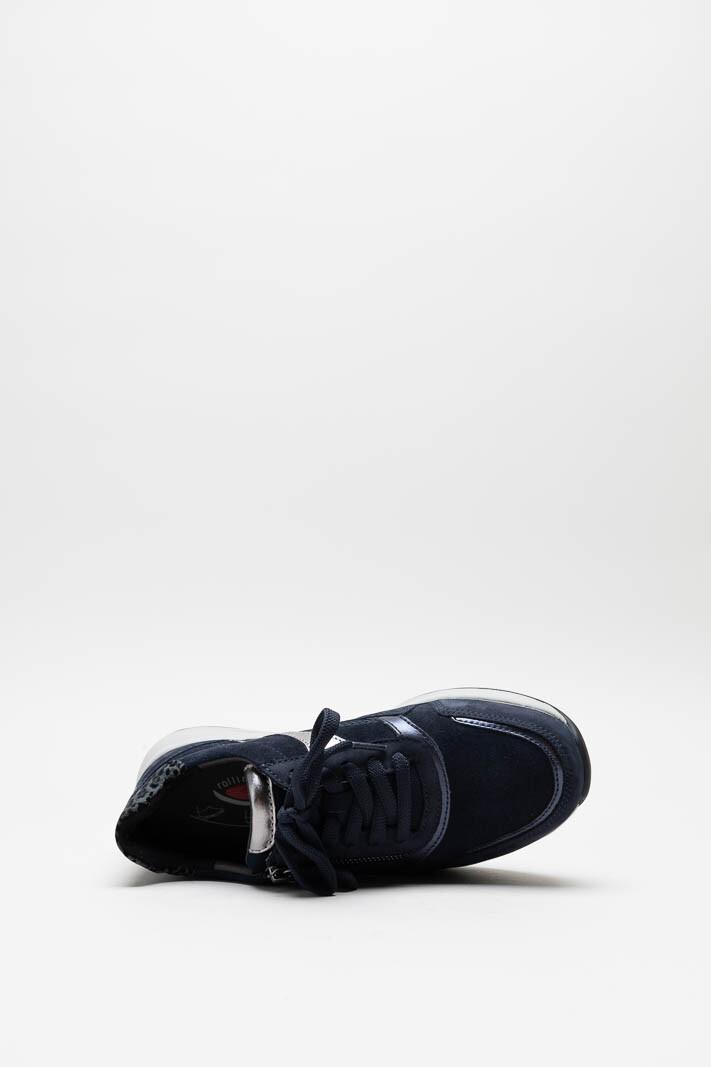 zoom in on Donkerblauw Sneaker image Donkerblauw Sneaker image