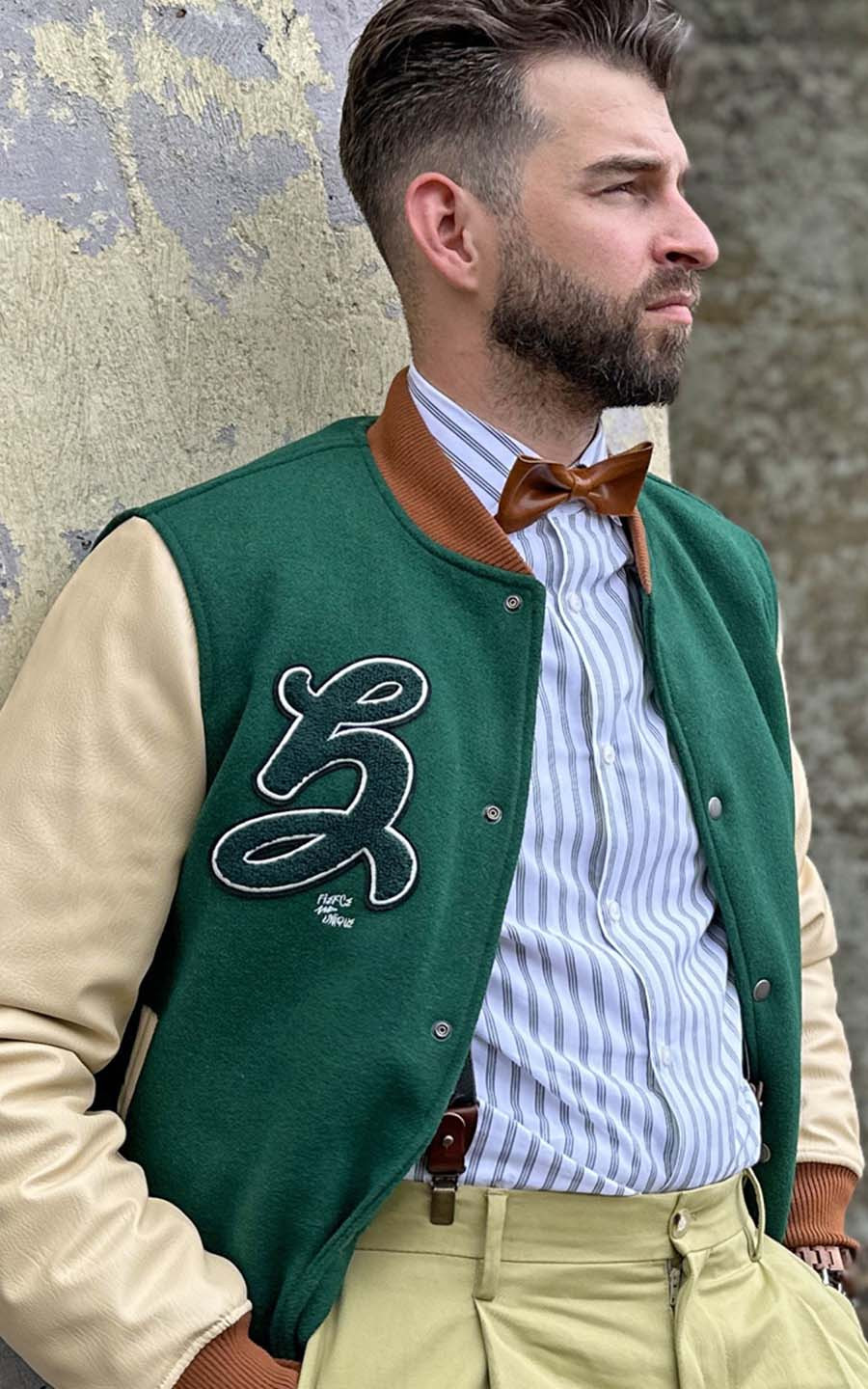 zoom in on Cognac Strik image Cognac Strik image
