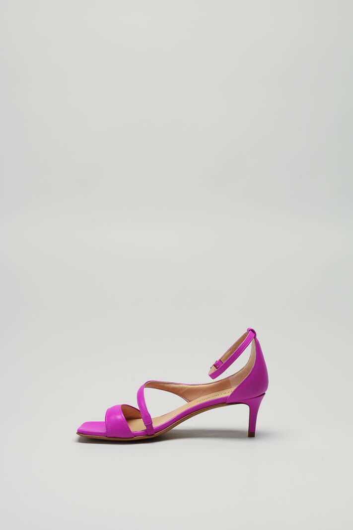 zoom in on Fuchsia Sandaal hak image Fuchsia Sandaal hak image