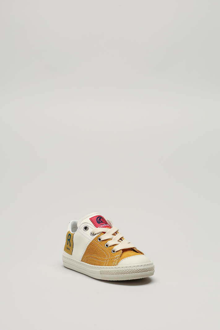zoom in on Oker Sneaker image Oker Sneaker image
