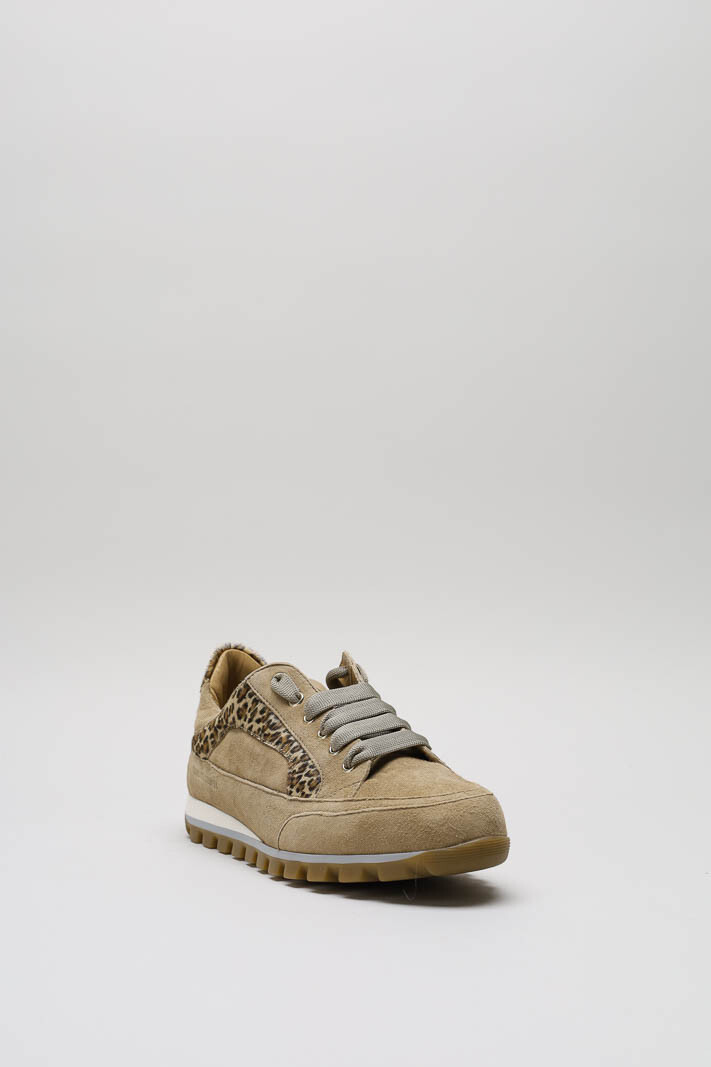 Beige Sneaker
