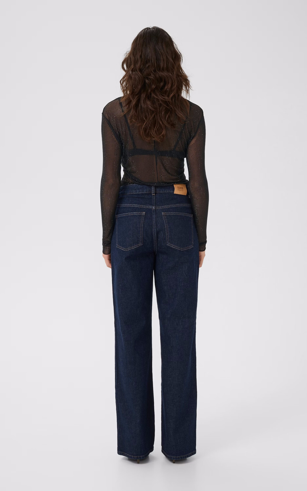 zoom in on Zwart T-shirt/top image Zwart T-shirt/top image