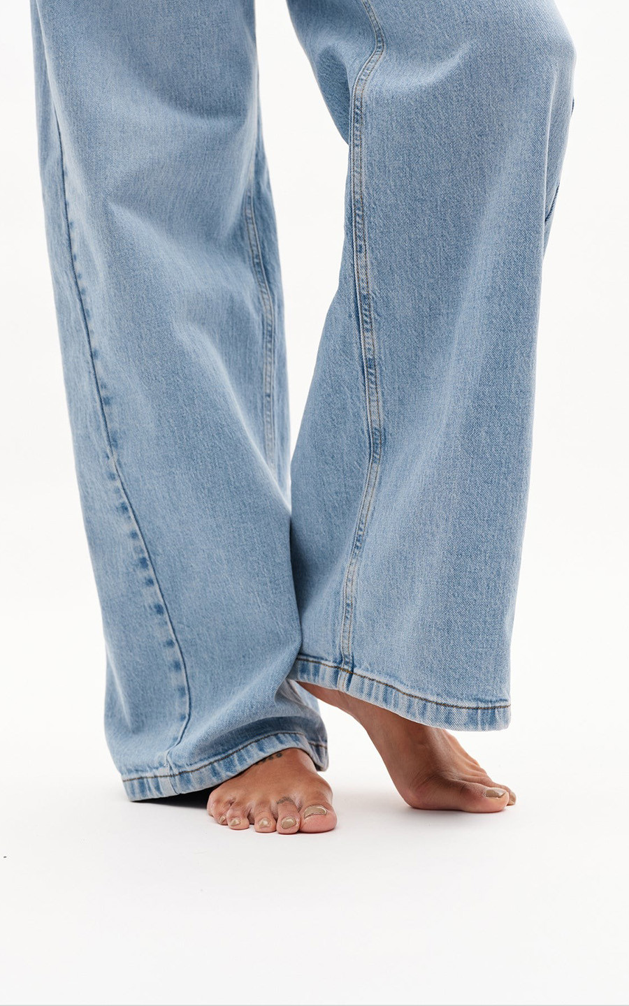 zoom in on Jeans Broek image Jeans Broek image