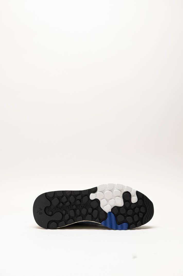 zoom in on Lichtblauw Sneaker image Lichtblauw Sneaker image