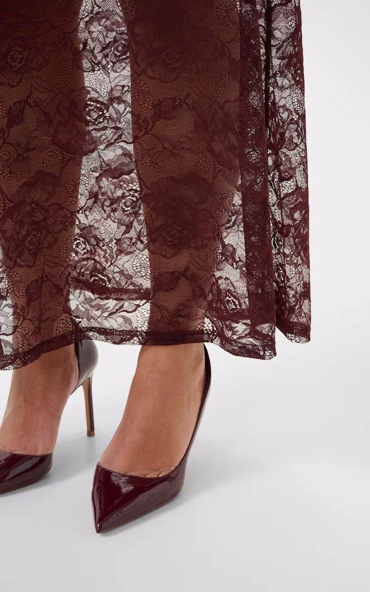 zoom in on Bordeaux Rok image Bordeaux Rok image