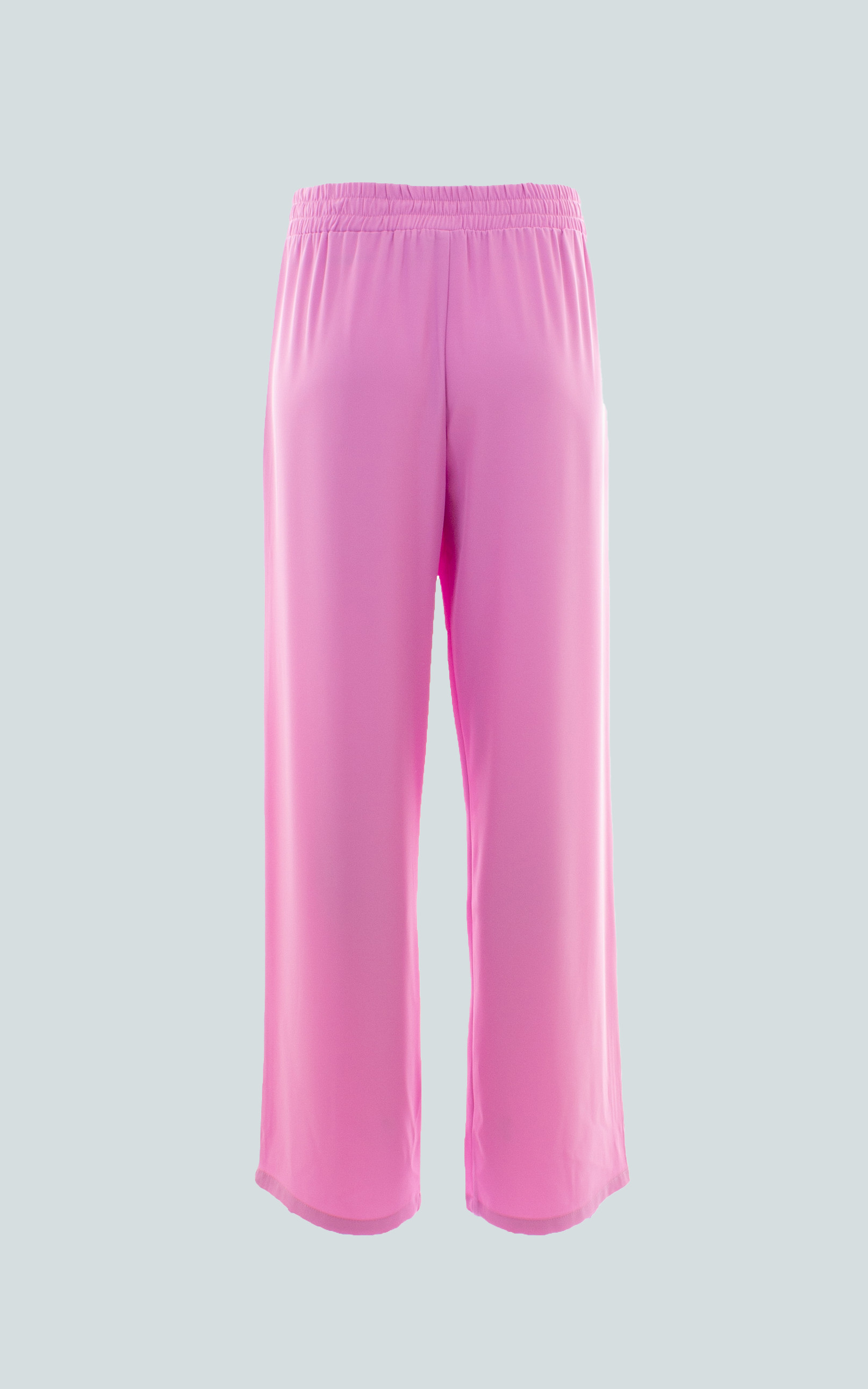 zoom in on Lila Broek image Lila Broek image