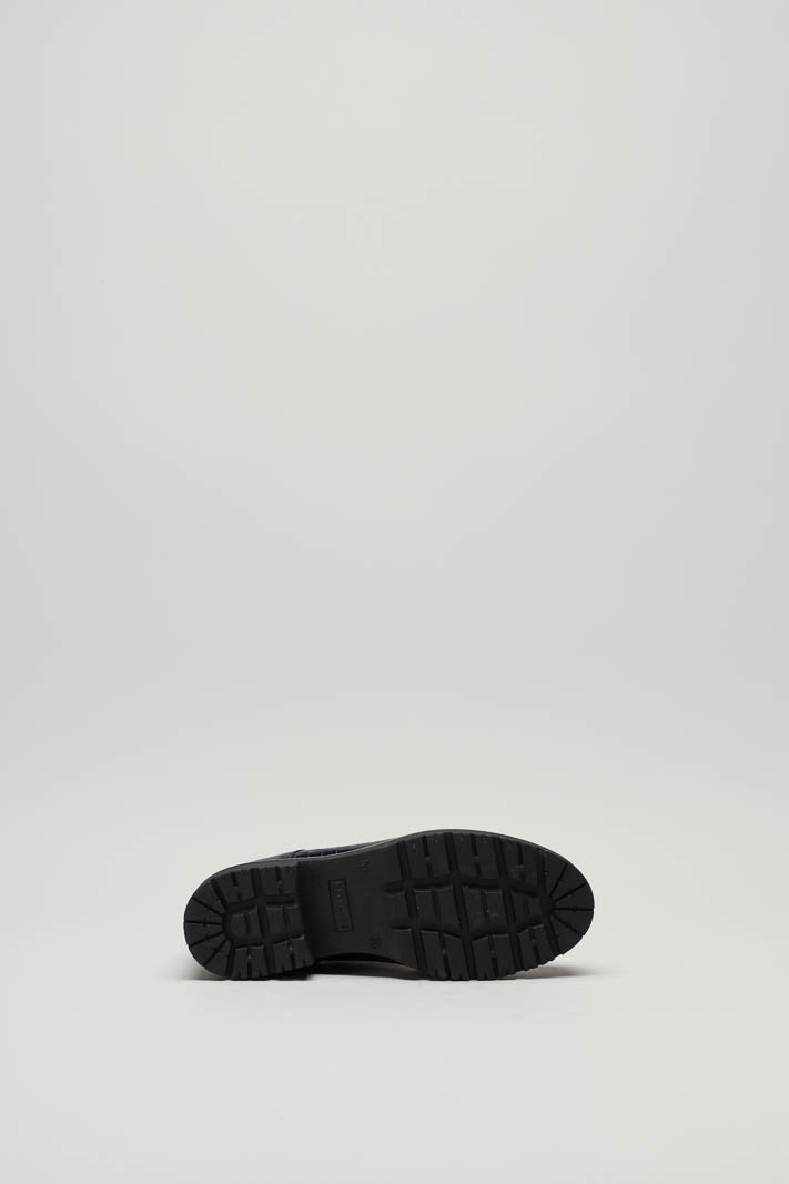 zoom in on Blauw Veterschoen image Blauw Veterschoen image