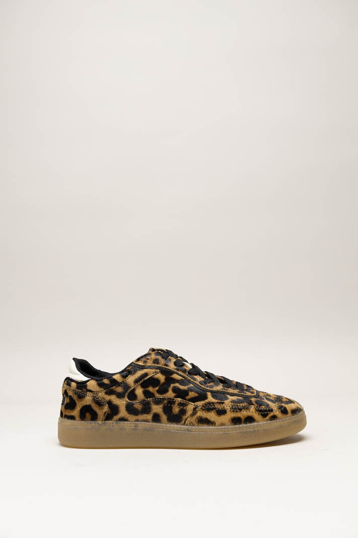 Bruin Sneaker