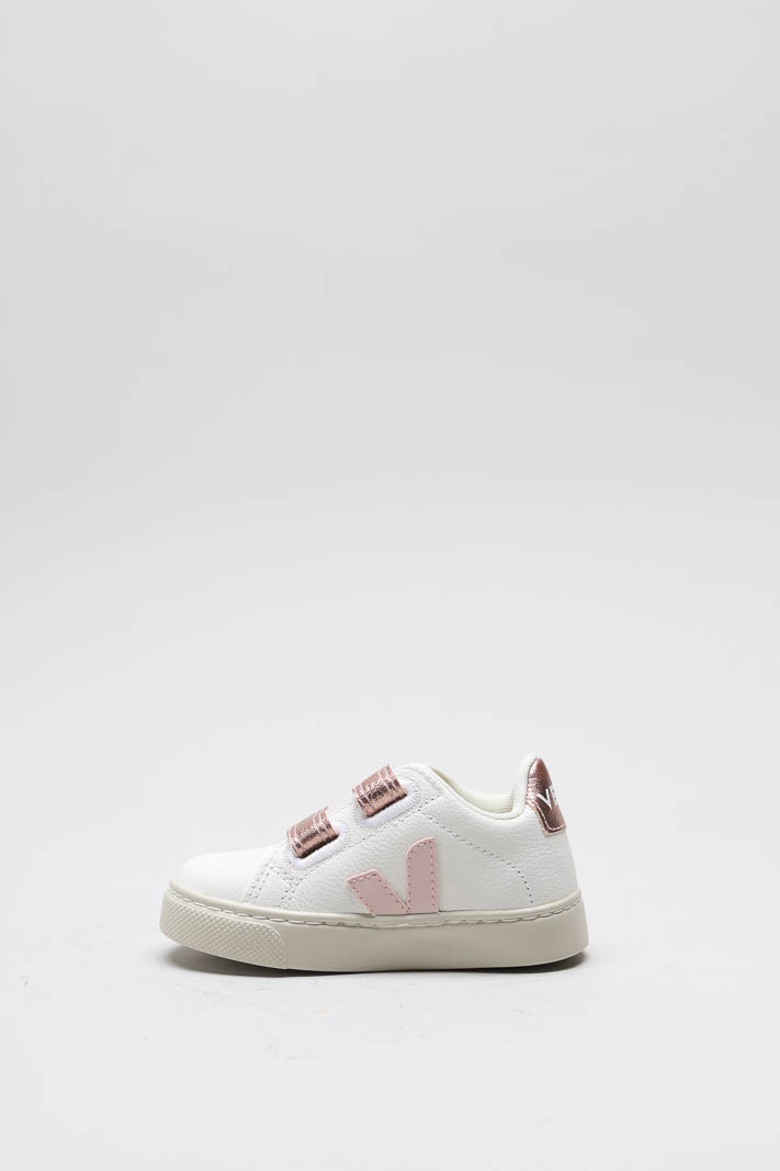 zoom in on Wit Velcro schoen image Wit Velcro schoen image