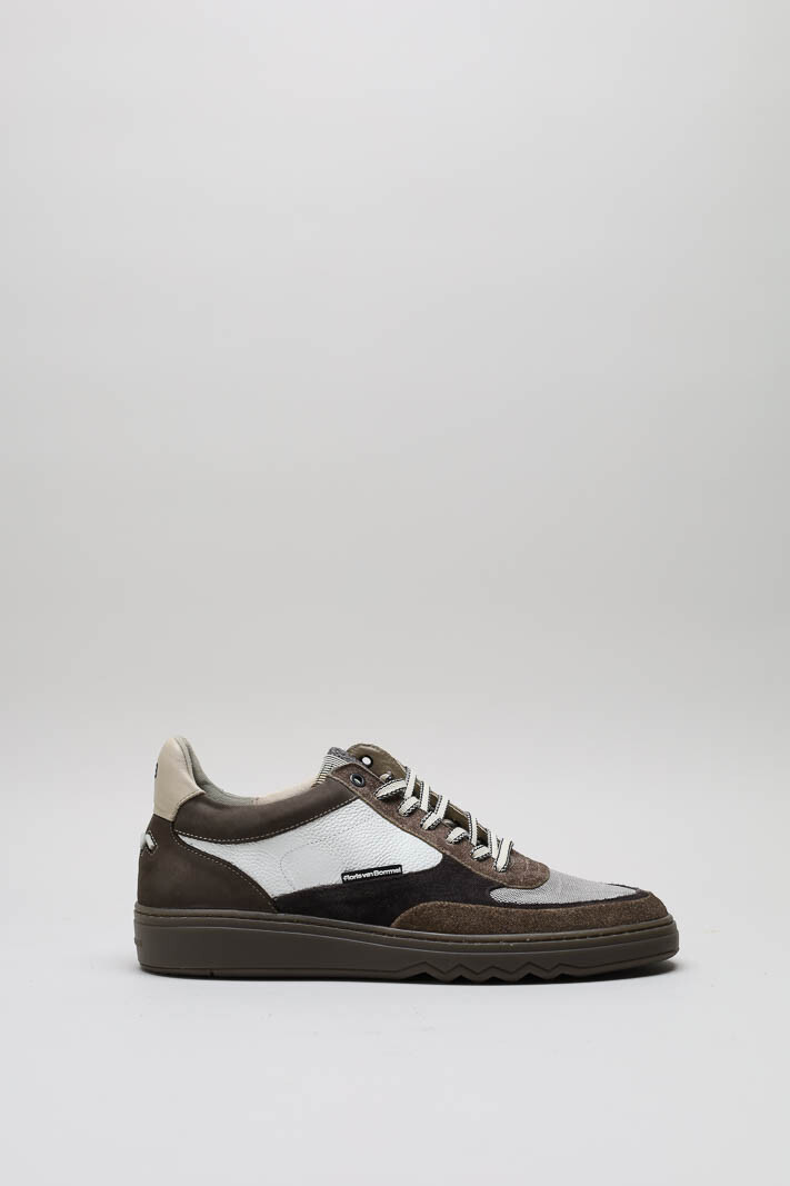 Bruin Sneaker