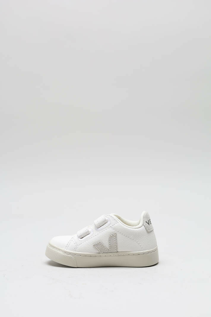 zoom in on Wit Velcro schoen image Wit Velcro schoen image