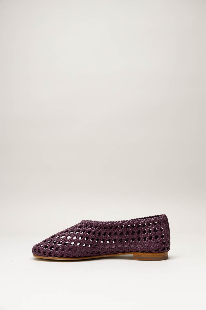 Aubergine Ballerina image