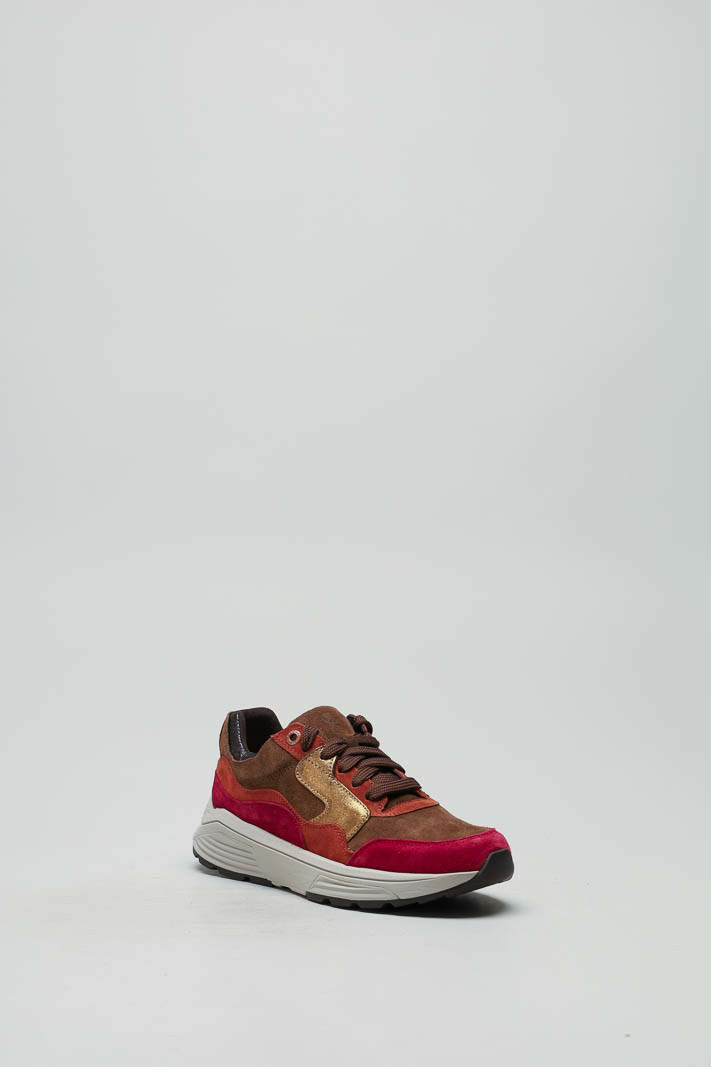 zoom in on Bruin Sneaker image Bruin Sneaker image