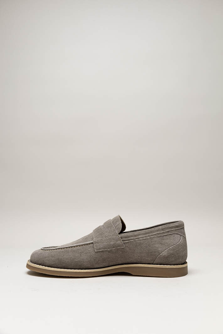 Taupe Mocassin image