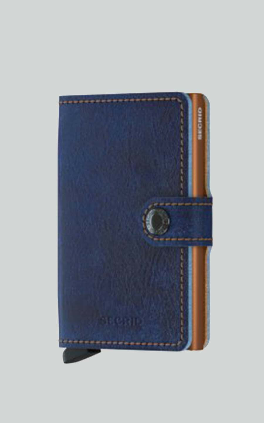 zoom in on Blauw Card protector image Blauw Card protector image
