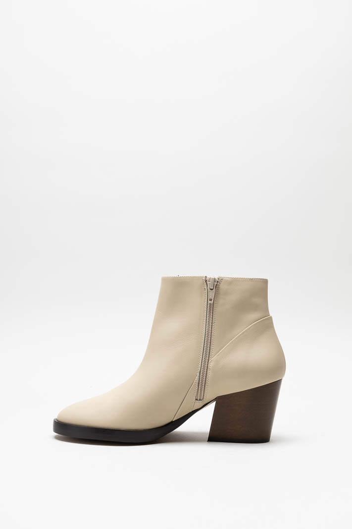 Lichtbeige Enkellaars hak image