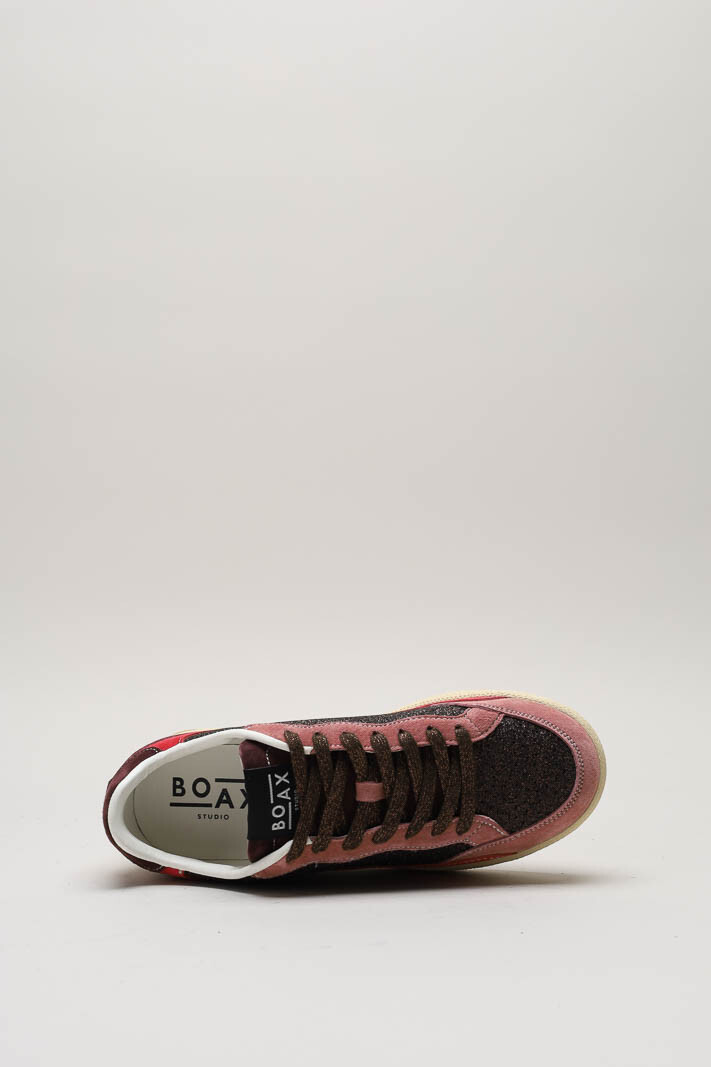 zoom in on Roze Sneaker image Roze Sneaker image