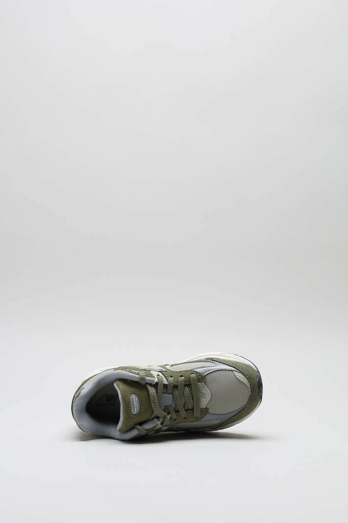 zoom in on Kaki Sneaker image Kaki Sneaker image