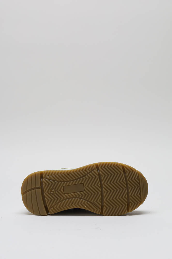 zoom in on Goud Sneaker image Goud Sneaker image
