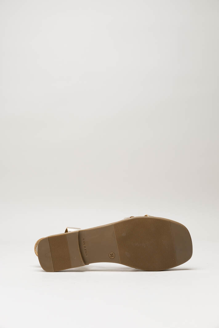 Goud Sandaal plat image