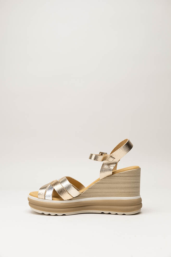 Goud Sandaal sleehak image