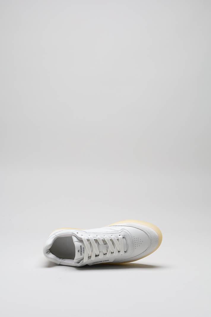 zoom in on Wit Sneaker image Wit Sneaker image