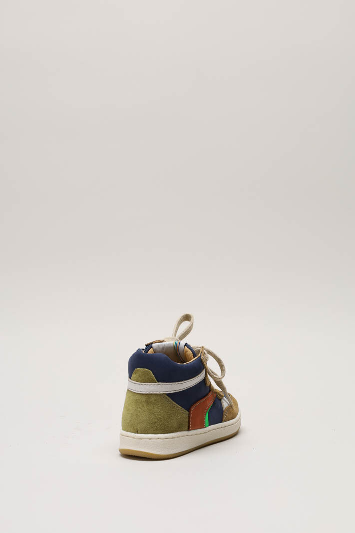 zoom in on Blauw Sneaker image Blauw Sneaker image