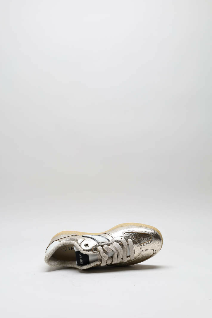 zoom in on Goud Sneaker image Goud Sneaker image