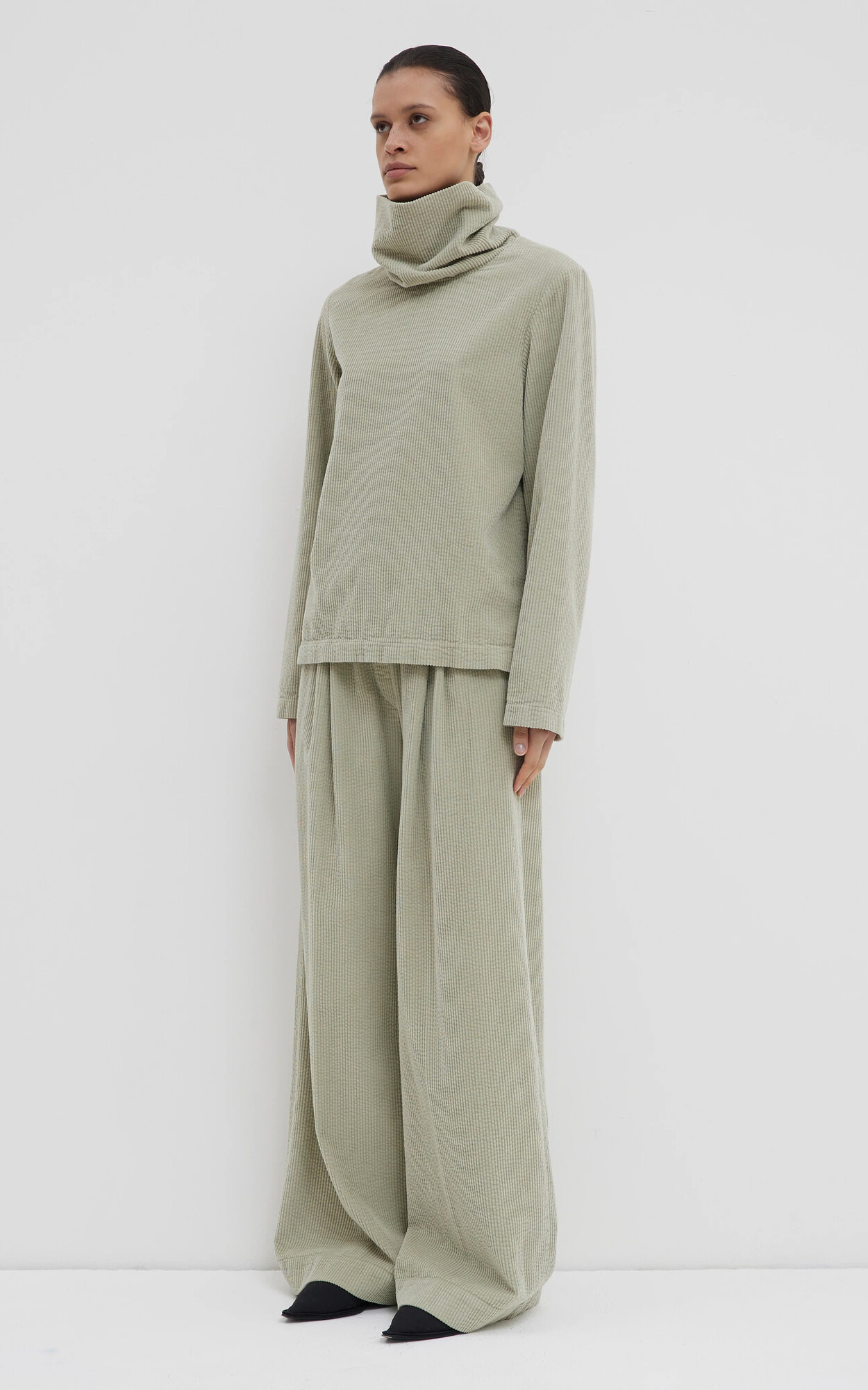 zoom in on Groen Blouse image Groen Blouse image