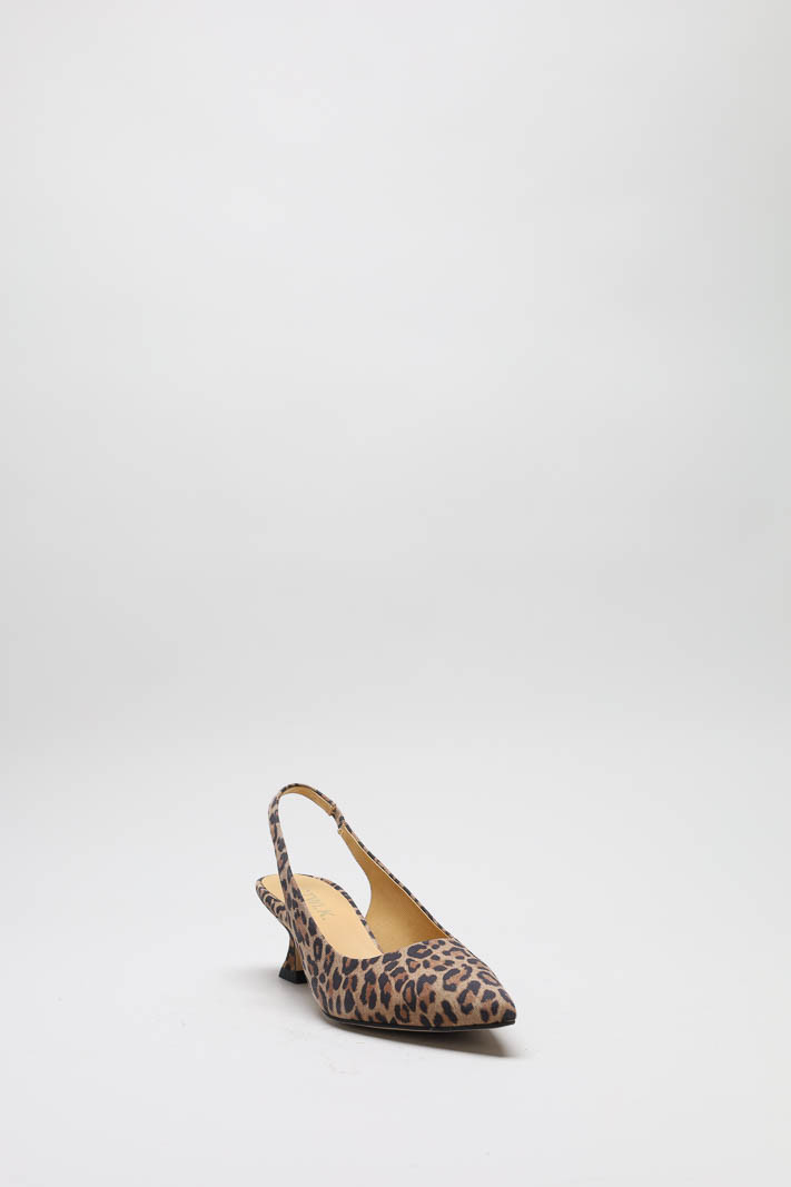 Beige Pump
