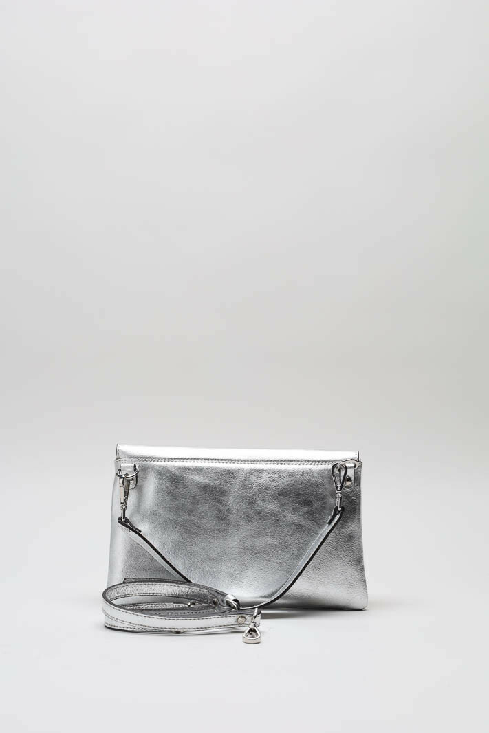 zoom in on Zilver Clutch image Zilver Clutch image