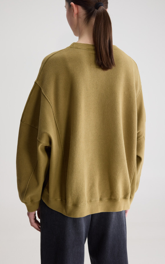 Kaki Sweater