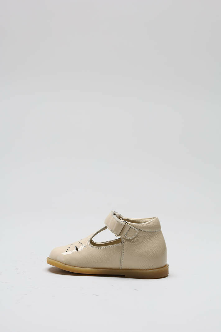 zoom in on Beige Ballerina image Beige Ballerina image