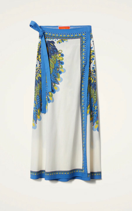 zoom in on Blauw Rok image Blauw Rok image