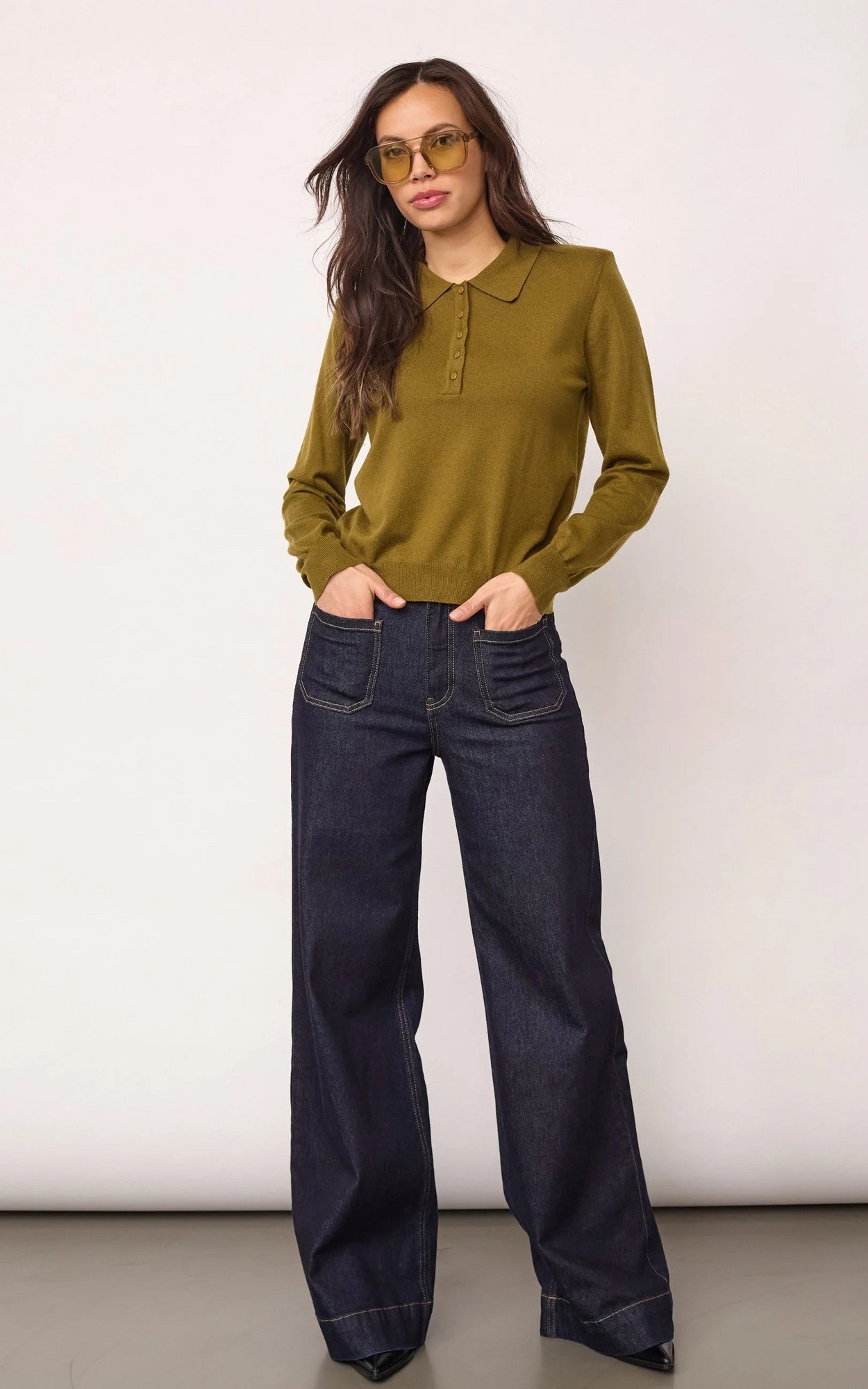 Kaki Trui image