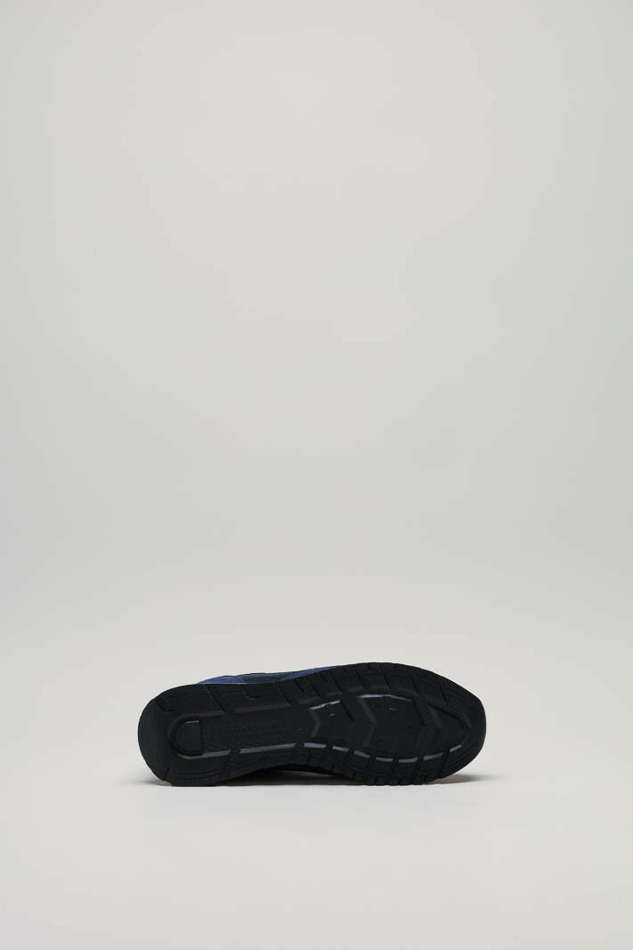 zoom in on Blauw Sneaker image Blauw Sneaker image